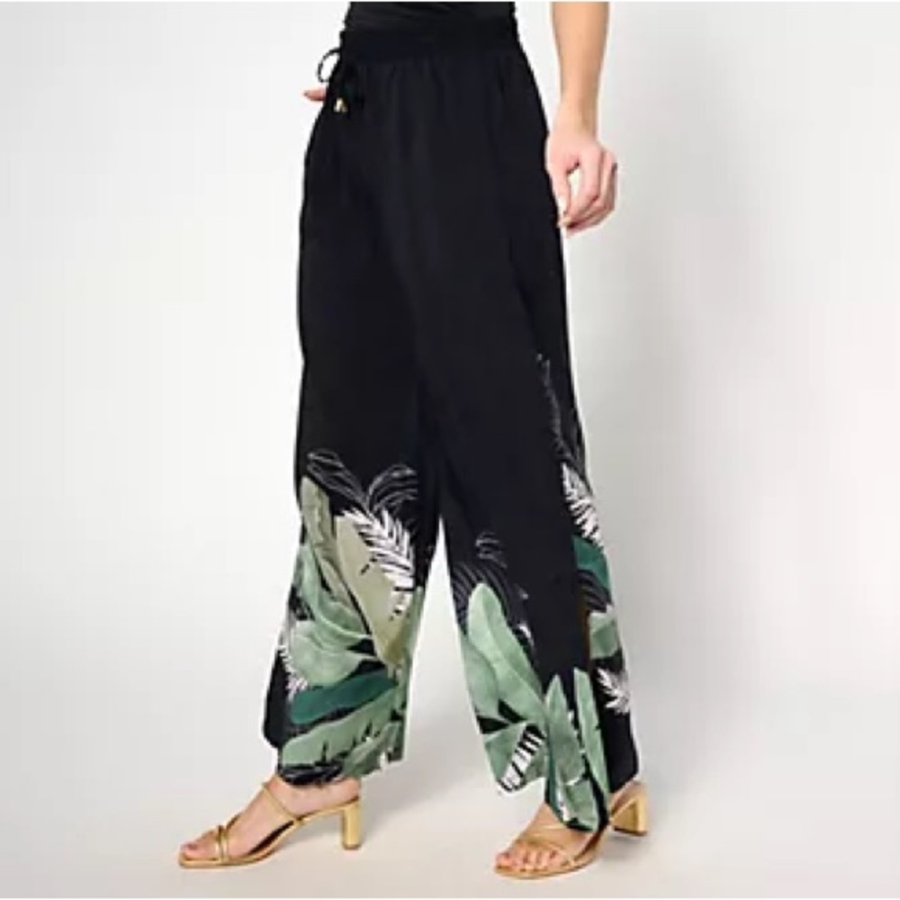 Jantzen Petite Woven Pull-On Wide Leg Cover-Up Pants